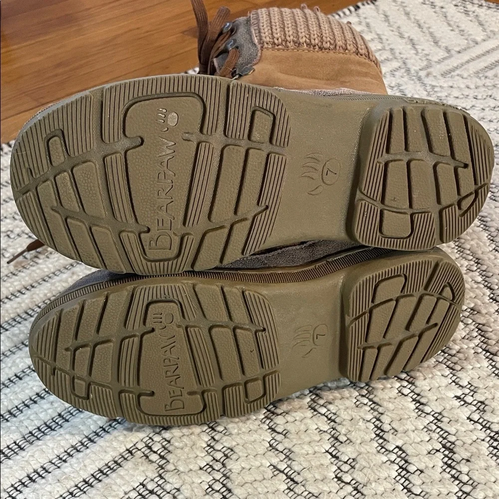 BearPaw cozy warm